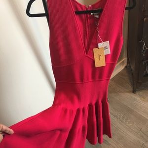 WOW FACTOR ISSA London Fuschia Knit Dress